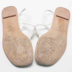 Pre Owned Prada White Patent Leather Logo Thong Flats Size 39