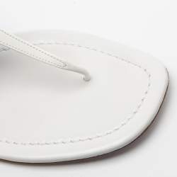 Pre Owned Prada White Patent Leather Logo Thong Flats Size 39