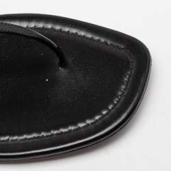 Pre Owned Prada Black Patent Leather Logo Thong Flats Size 39