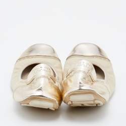Pre Owned Prada Cream/Gold Leather Scrunch Ballet Flats Size 38.5