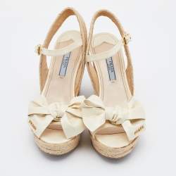 Pre Owned Prada Cream Patent Leather Bow Ankle Strap Cork Espadrille Platform Wedge Sandals Size 36.5