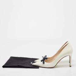 Pre Owned Prada Off-White/Navy Blue Patent Leather Bow Pointed Toe Pumps Size 37