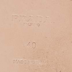 مملوكة مسبقًا Prada Red Fur Crystal Embellished Flat Slides Size 40