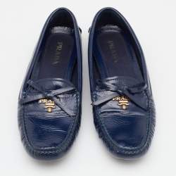 Prada Navy Blue Patent Leather Bow Slip On Loafers Size 38