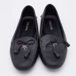 Pre Owned Prada Black Patent Leather Bow Slip On Loafers Size 39.5