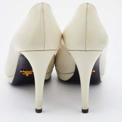 Pre Owned Prada Off-White Saffiano Patent Leather Pumps Size 37