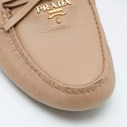 Pre Owned Prada Beige Leather Bow Slip on Loafers Size 39