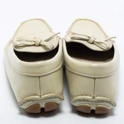 Pre Owned Prada Cream Saffiano Vernice Leather Bow Slip On Loafers Size 38