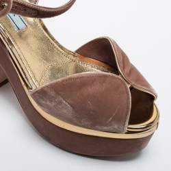 Pre Owned Prada Dusty Pink Velvet Block Heel Platform Ankle Strap Sandals Size 37.5