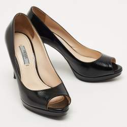 Pre Owned Prada Black Vernice Saffiano Leather Peep Toe Platform Pumps Size 35.5