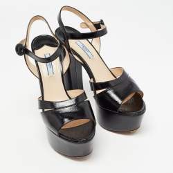 Prada Black Vernice Saffiano Leather Platform Ankle Strap Sandals Size 40