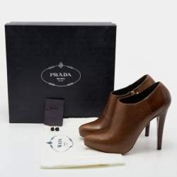 Pre Owned Prada Brown Leather Pointed Toe Booties  Size 40