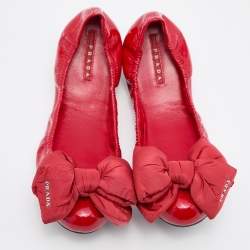 Pre Owned Prada Red Patent Leather Bow Scrunch Ballet Flats Size 40