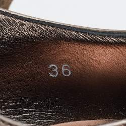 حذاء ديربي رياضي برادا ويف وينجتيب جلد لامع بروج أسود نعل سميك مقاس 38.5