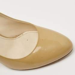 Pre Owned Prada Beige Patent Leather Round Toe Pumps Size 38.5