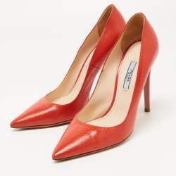 Prada Orange Saffiano Vernice Leather Pointed Toe Pumps Size 39