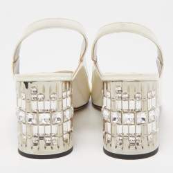 مملوكة مسبقًا Prada White Patent Leather Slingback Pumps Size 39