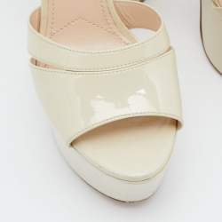 Prada Off White Patent Leather Ankle Strap Block Heel Platform Sandals Size 38.5