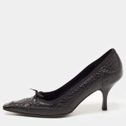 Pre Owned Prada Black Brogue Leather Bow Pointed Toe Pumps Size 36