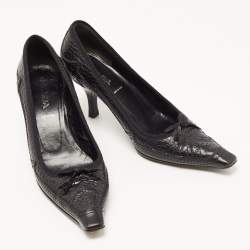 Pre Owned Prada Black Brogue Leather Bow Pointed Toe Pumps Size 36