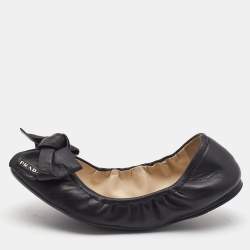 Pre Owned Prada Black Leather Bow Scrunch Ballet Flats Size 37.5