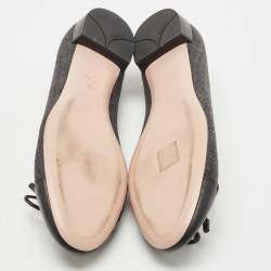 Pre Owned Prada Grey/Black Canvas and Leather Cap Toe Bow Ballet Flats Size 42