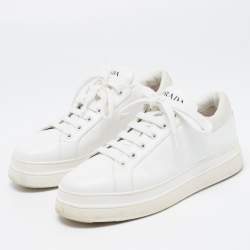 مملوكة مسبقًا Prada White Leather Low Top Sneakers Size 38.5