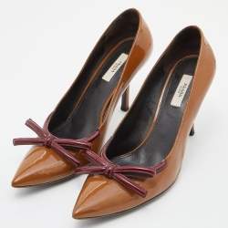 Prada Brown/Red Patent Leather Bow Pointed Pumps Size 39.5