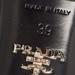 مملوكة مسبقًا Prada Black Quilted Leather Slide Sandals Size 39
