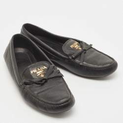 Pre Owned Prada Black Leather Logo Embellished Bow Slip On Loafers Size 38.5