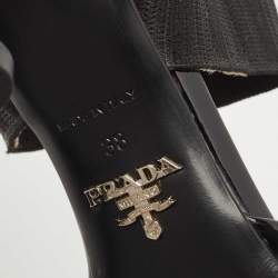 مملوكة مسبقًا Prada Black Patent Leather Elastic Pointed Toe Pumps Size 38