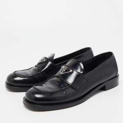 Pre Owned Prada Black Leather Logo Plaque Loafers Size 38.5 
