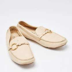 Pre Owned Prada Beige Leather Ring Buckle Loafers Size 38.5
