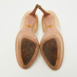 Pre Owned Prada Beige Patent Leather Platform Pumps Size 35