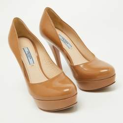Pre Owned Prada Beige Patent Leather Platform Pumps Size 35