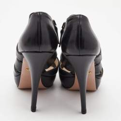 Pre Owned Prada Black Leather Strappy Sandals Size 39.5