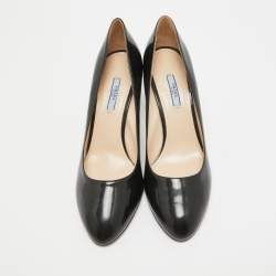 Prada Black Patent Leather Round Toe Pumps Size 42