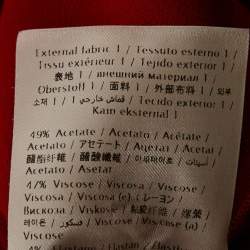 مملوكة مسبقًا فستان رد فالنتينو كريب أحمر بطوق قصير مقاس متوسط