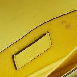 مملوكة مسبقًا RED Valentino Yellow Leather Chain Clutch
