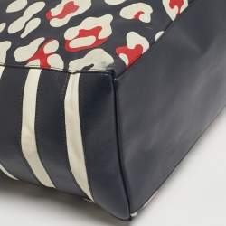 Pre Owned حقيبة تسوق بسحاب من ريد فالنتينو جلد متعدد الألوان