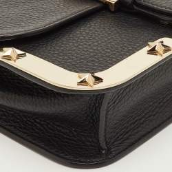 Pre Owned حقيبة كتف ريد فالنتينو سلسلة تفاصيل إبزيم جلد أسود