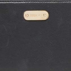 Pre Owned RED Valentino Black Leather Zip Around Wallet