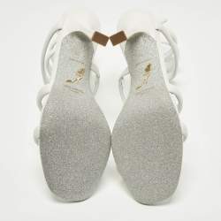 مملوكة مسبقًا صندل رينيه كوفيللا كليو ساتان أخضر مزخرف كريستال مقاس 40