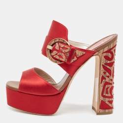 Pre Owned René Caovilla Red Satin Embellished Buckle Platform Sandals Size 41