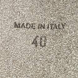 مملوكة مسبقًا René Caovilla Black Satin Crystal Embellished Cleo Pumps Size 40