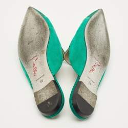 مملوكة مسبقًا René Caovilla Size 39 Green Suede Crystal Embellished Flat Mules