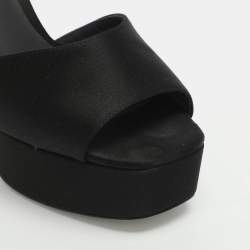 Pre Owned صندل رينيه كوفيللا سيور كاحل نعال سميك ساتان أسود مقاس 37