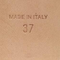 مملوكة مسبقًا صندل جلود مزخرف كريستال كريمي رينيه كوفيلا كلو مقاس 37