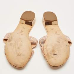 Pre Owned حذاء مسطح رينيه كوفيللا سويدي بيج مرصع بكريستال مقاس 37.5