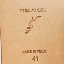 Pre Owned حذاء مسطح رينيه كوفيللا سويدي بيج مرصع بكريستال مقاس 37.5